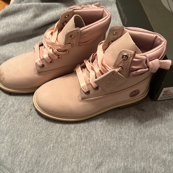 Timberland Shoes - Pink Timberland boots